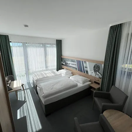Am Tiergarten Hotel Nürburg