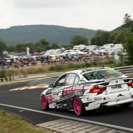 Am Tiergarten Nürburg